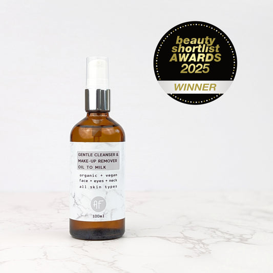 Gentle Cleanser & Make-up Remover - Oil to Milk